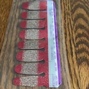 Color Street- Poinsettia Trendsetta